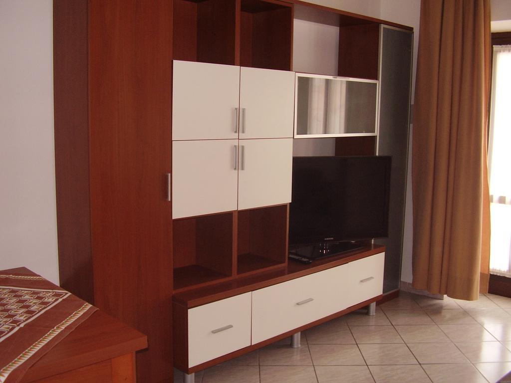Jean Home Γκαλλαράτε Εξωτερικό φωτογραφία
